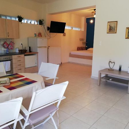 Althea Holiday Studio Agia Marina (Attica) Exterior foto